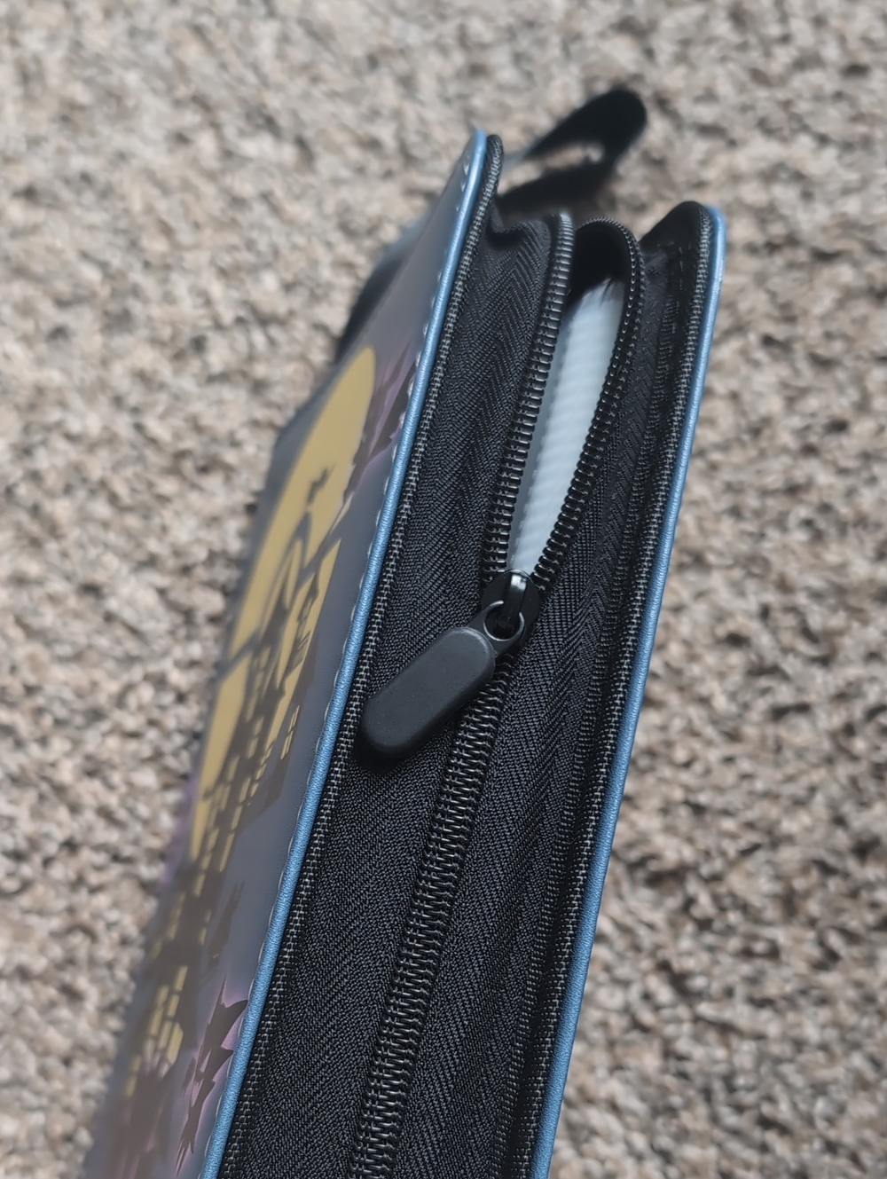 Gengar, Haunter, Gastly Halloween Zippered Pokemon Card Binder - Picture 3 of 5